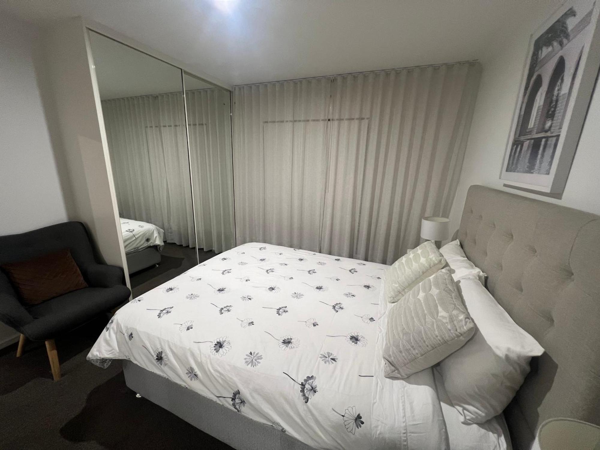 Adelaide Cbd Apartment - 3Br, 2Bath & Carpark Exterior photo